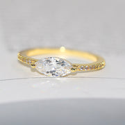 Minimalist Fashion Women’s Ring