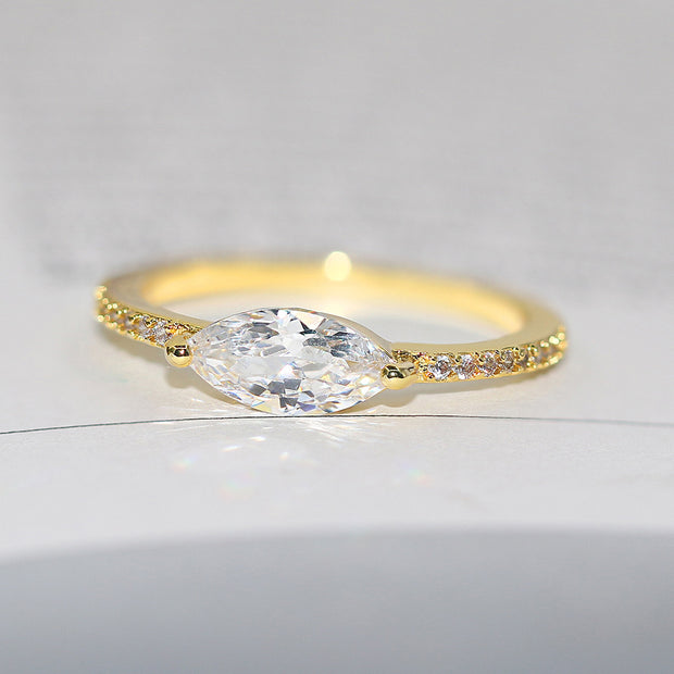 Minimalist Fashion Women’s Ring