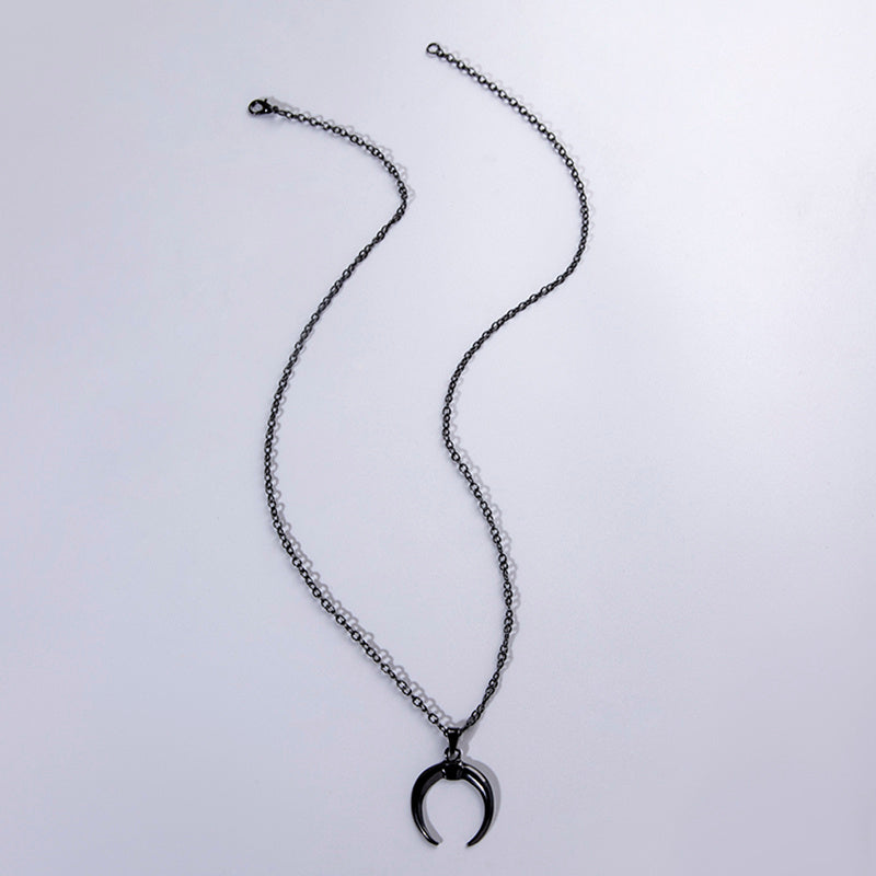 Punk Black Witch Horn Necklace Halloween Jewelry