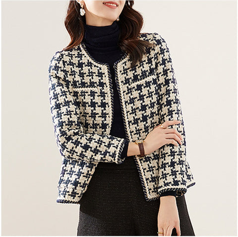 Houndstooth Chic Women's Jacket